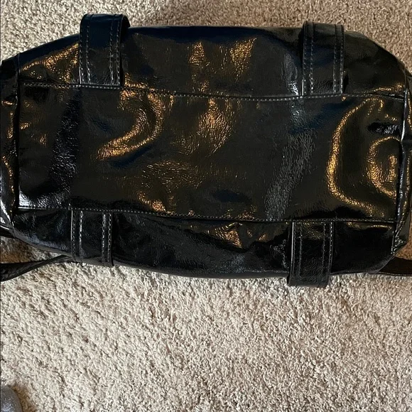 Vintage Guess Black Patent Leather Shoulder Bag - Picture 5 of 9